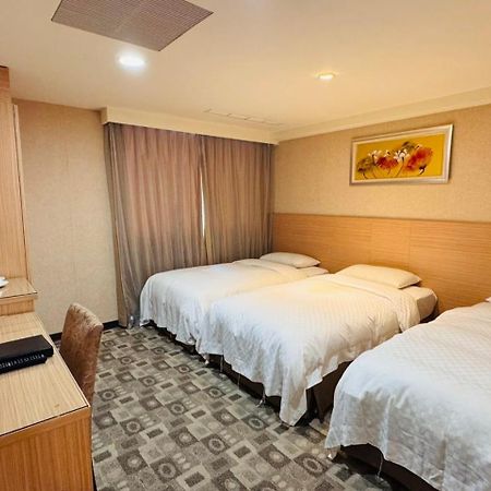 The Metro Hotel Taichung Eksteriør billede