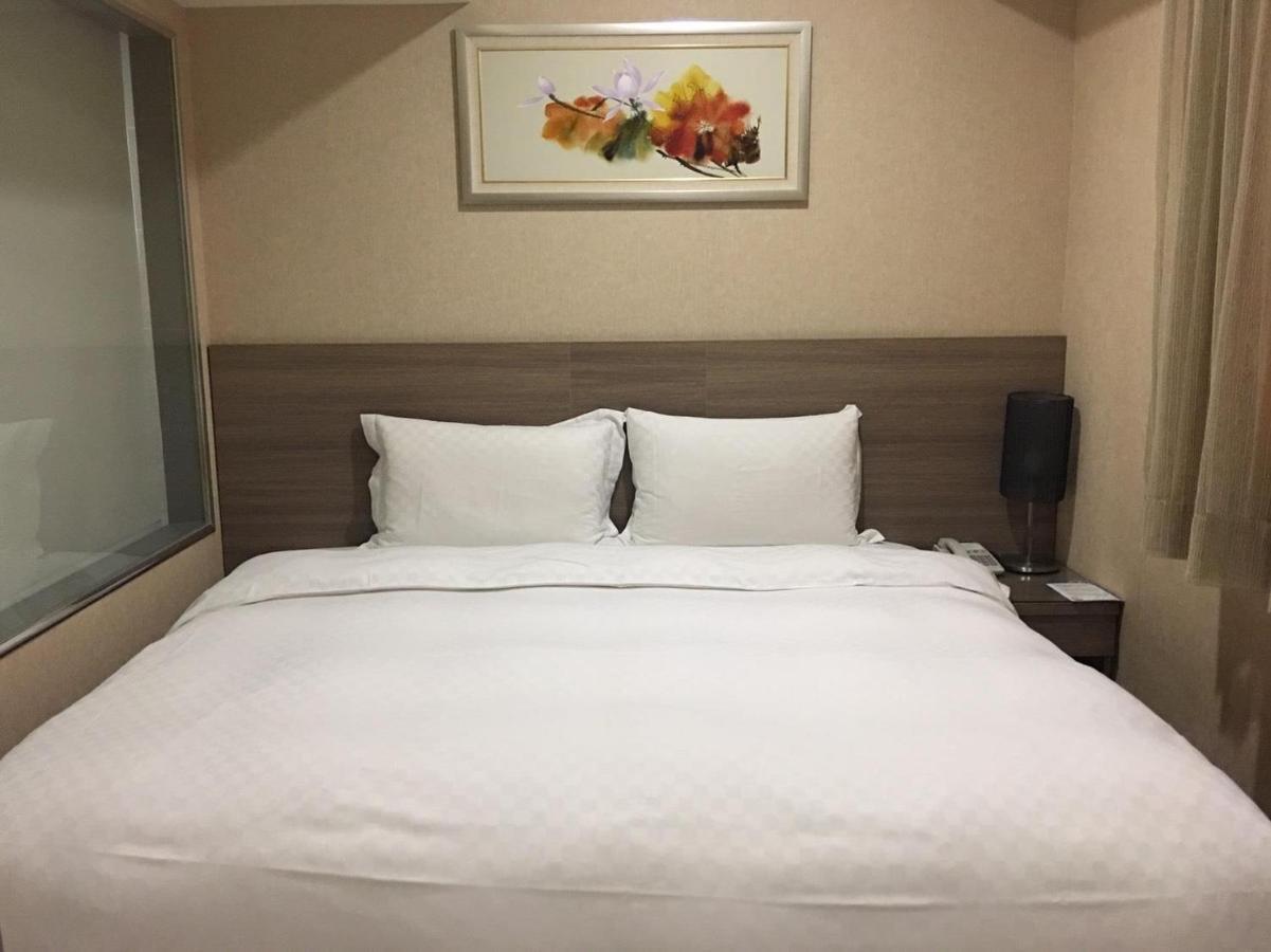 The Metro Hotel Taichung Eksteriør billede